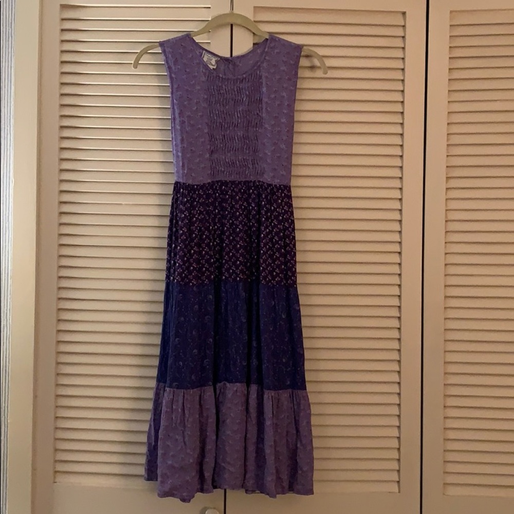 Cornelloki child’s lilac mid-length dress